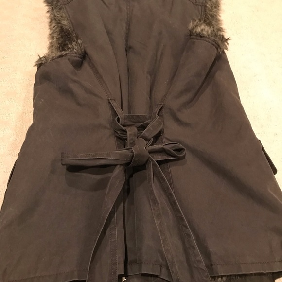 Banana Republic Vest - Picture 2 of 3